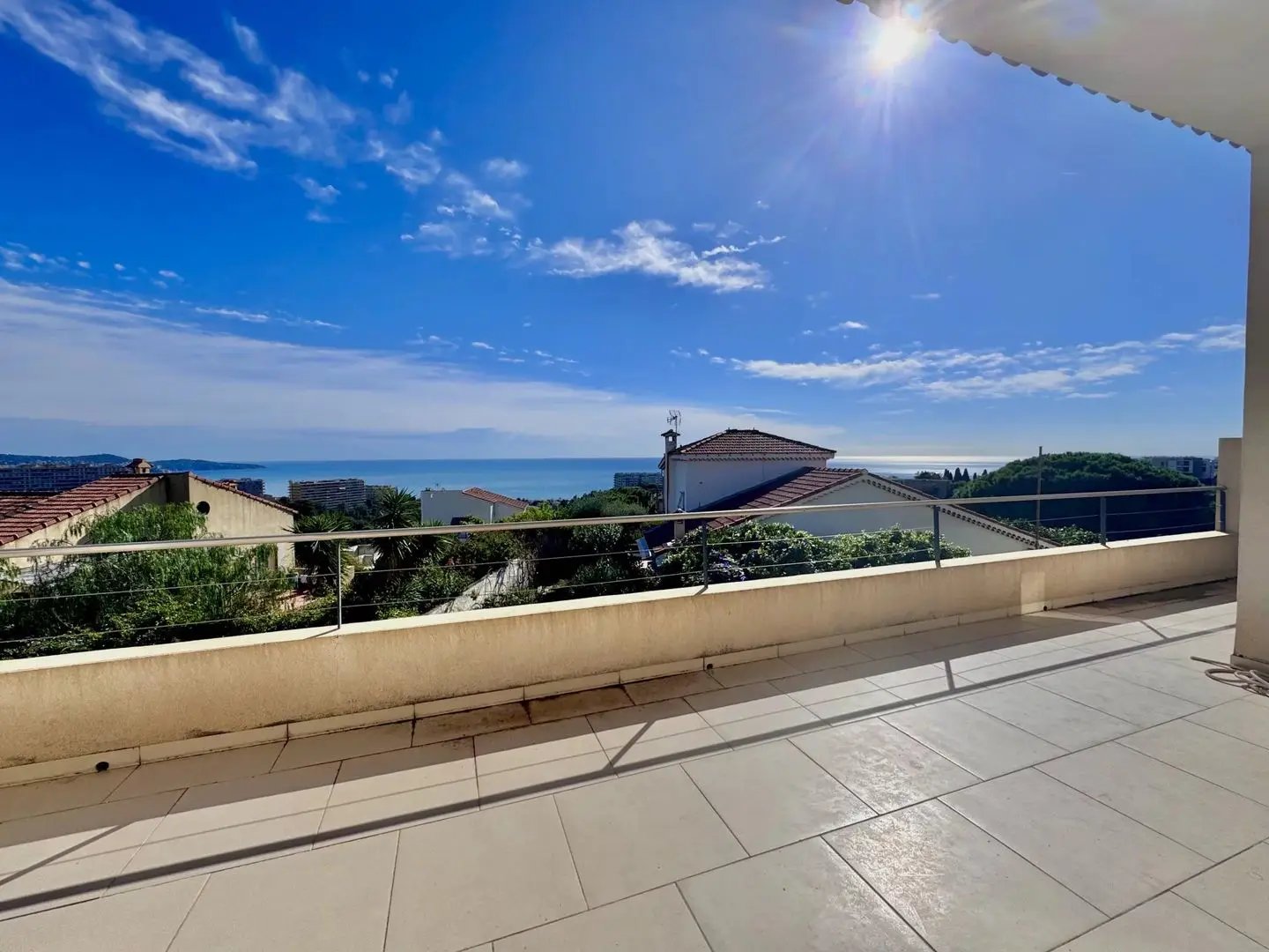 Appartement à louer, 61m², Nice