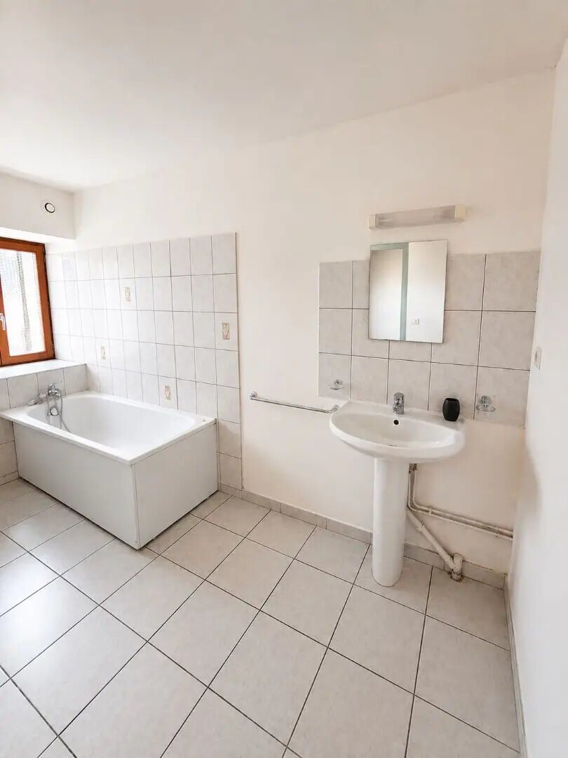 Maison à vendre, 80m², Ornans