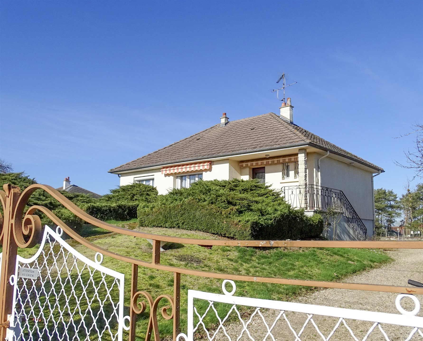 Maison à vendre, 77m², La Chapelle-Montmartin