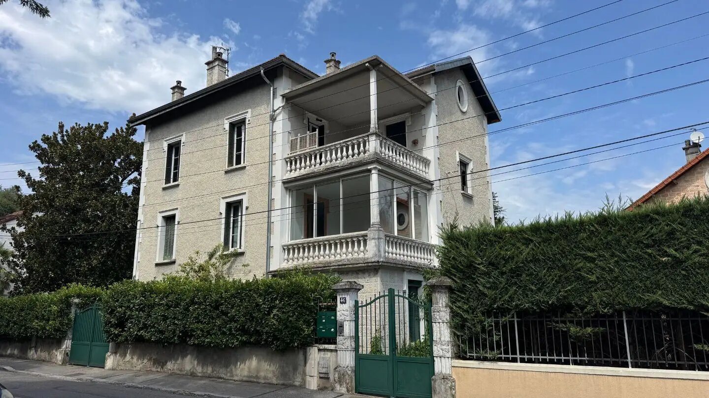 Appartement à louer, 80m², Aix-les-Bains