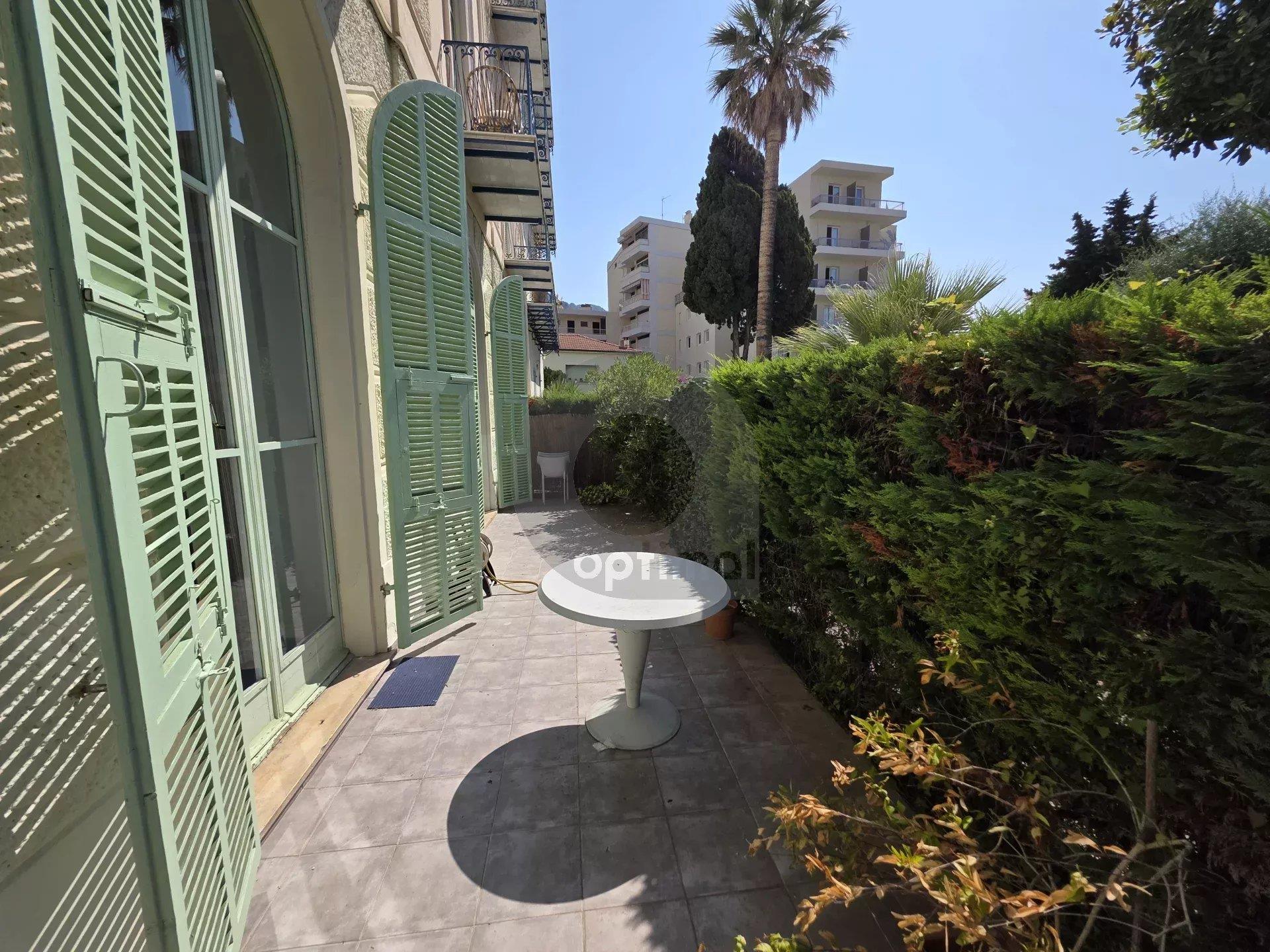Appartement à vendre, 71m², Menton