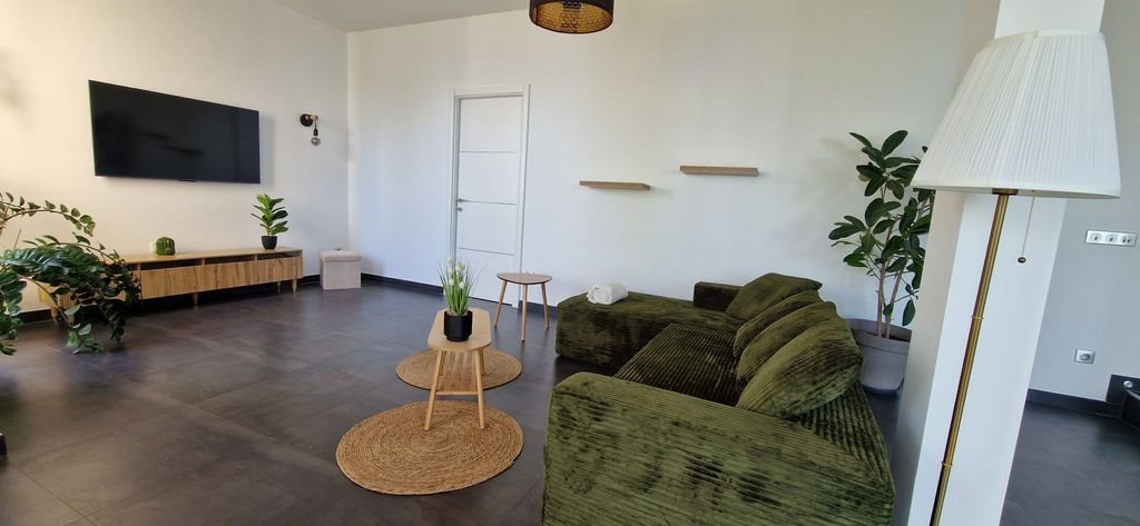 Maison à louer, 180m², Roquebrune-Cap-Martin