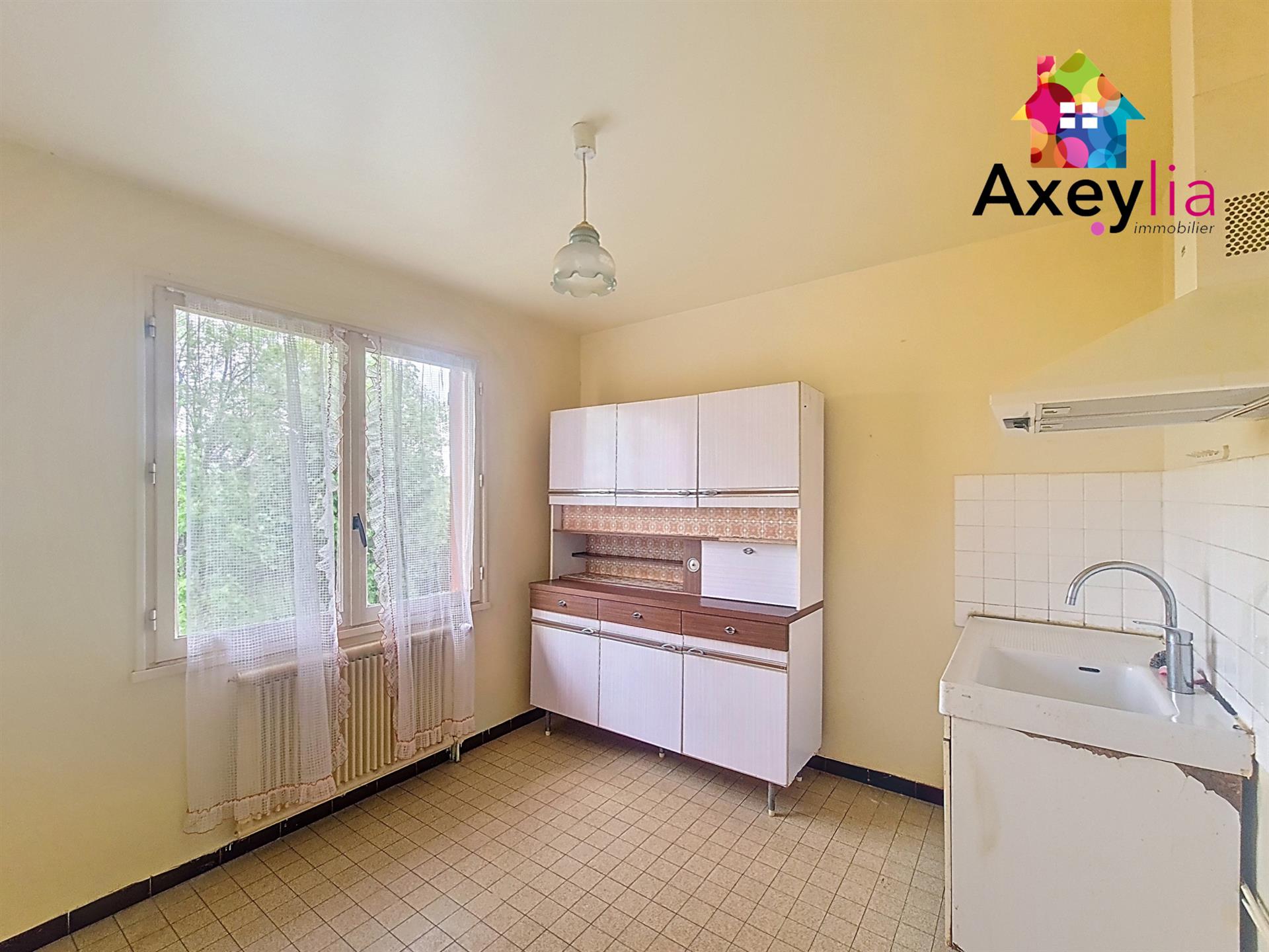 Maison à vendre, 84m², La Clayette