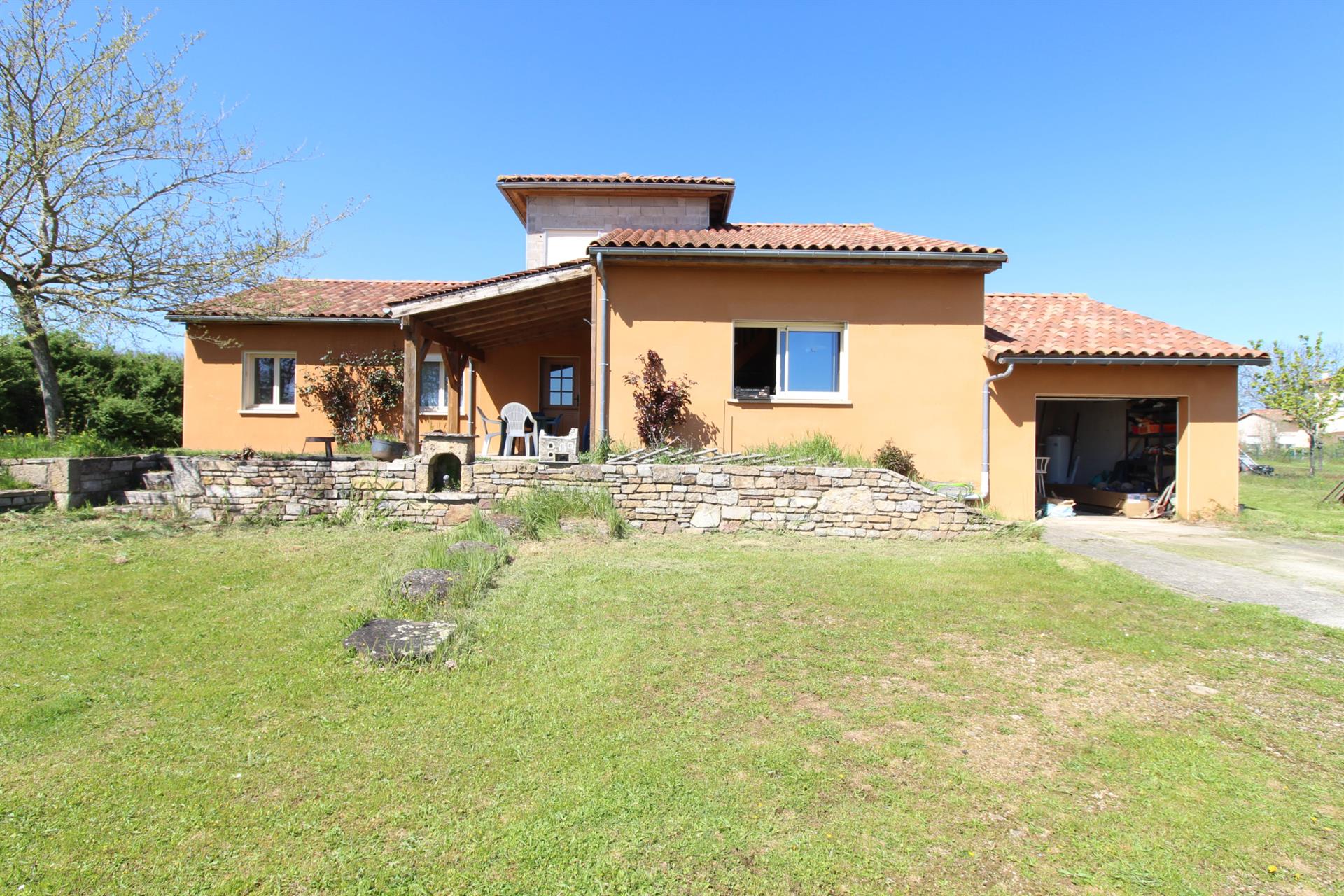 Maison à vendre, 142m², Saint-Victor-et-Melvieu