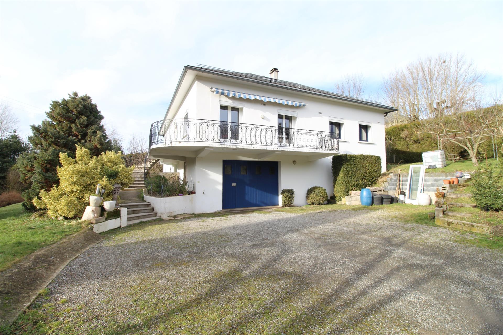 Maison à vendre, 180m², Lacaune