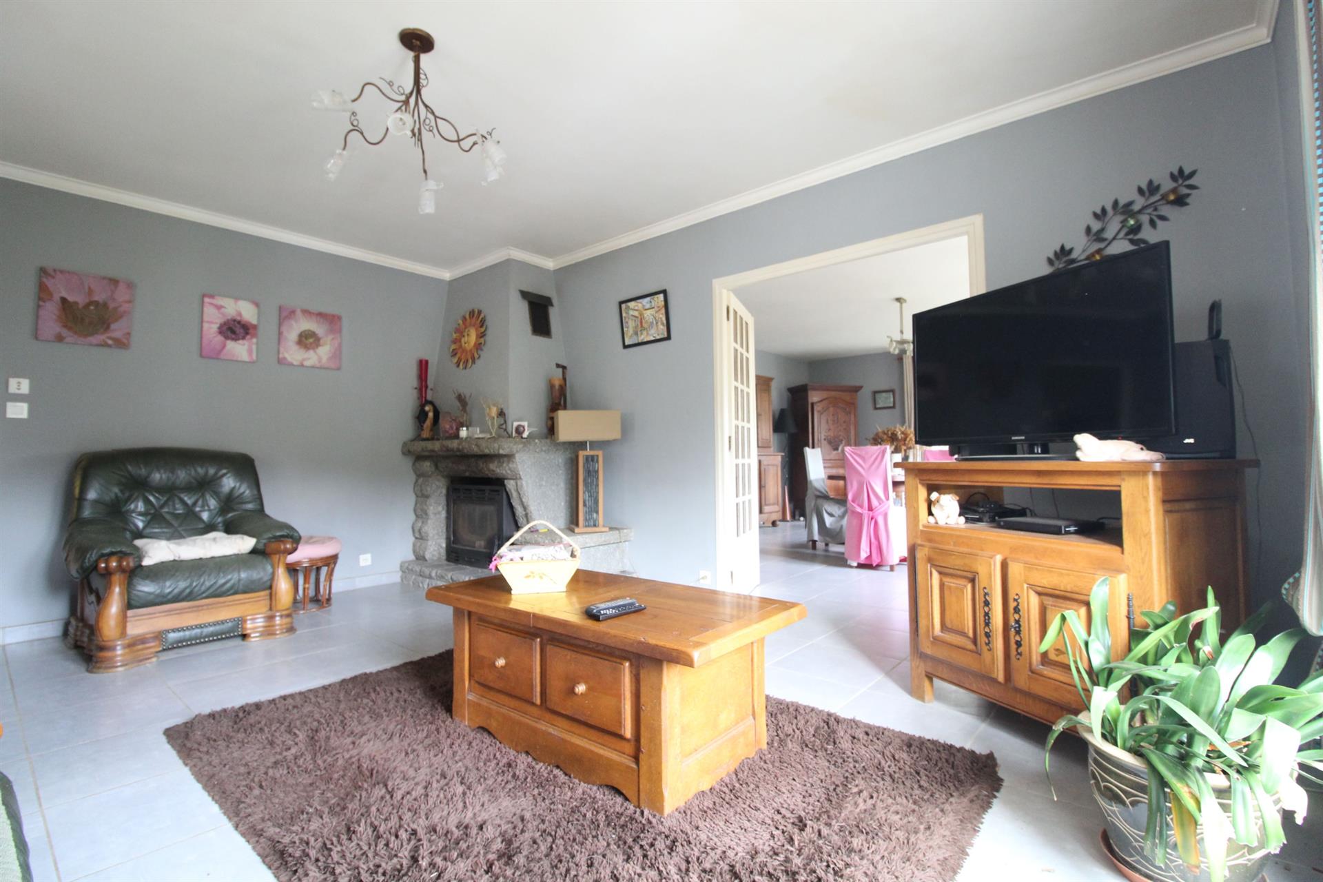 Maison à vendre, 180m², Lacaune