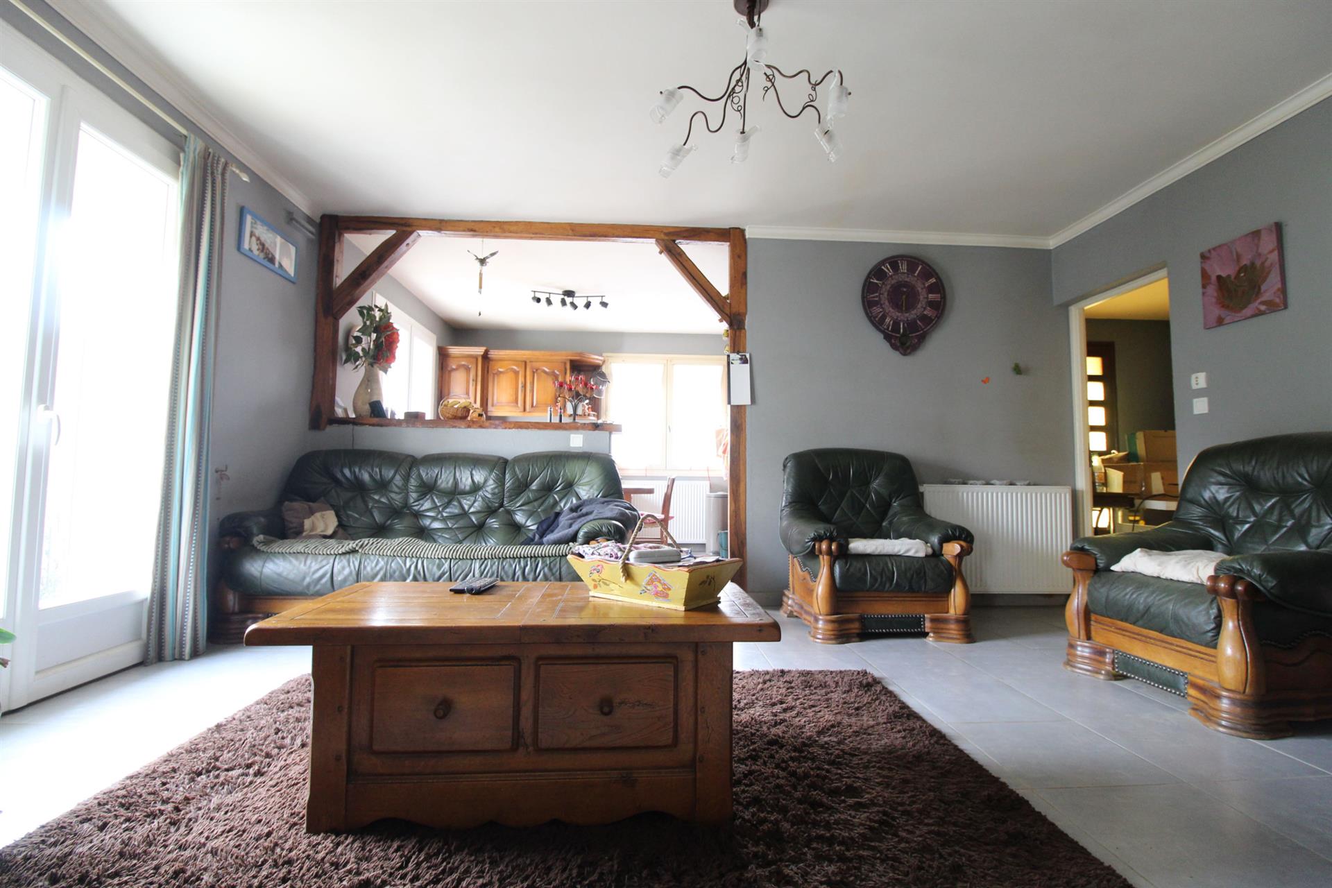 Maison à vendre, 180m², Lacaune