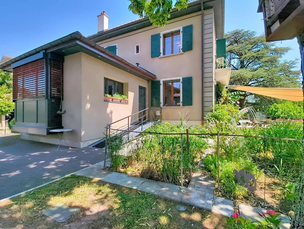 Maison à vendre, 296m², Ambilly