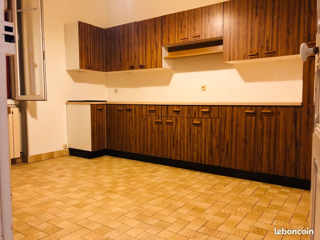 Appartement à louer, 73m², Decize