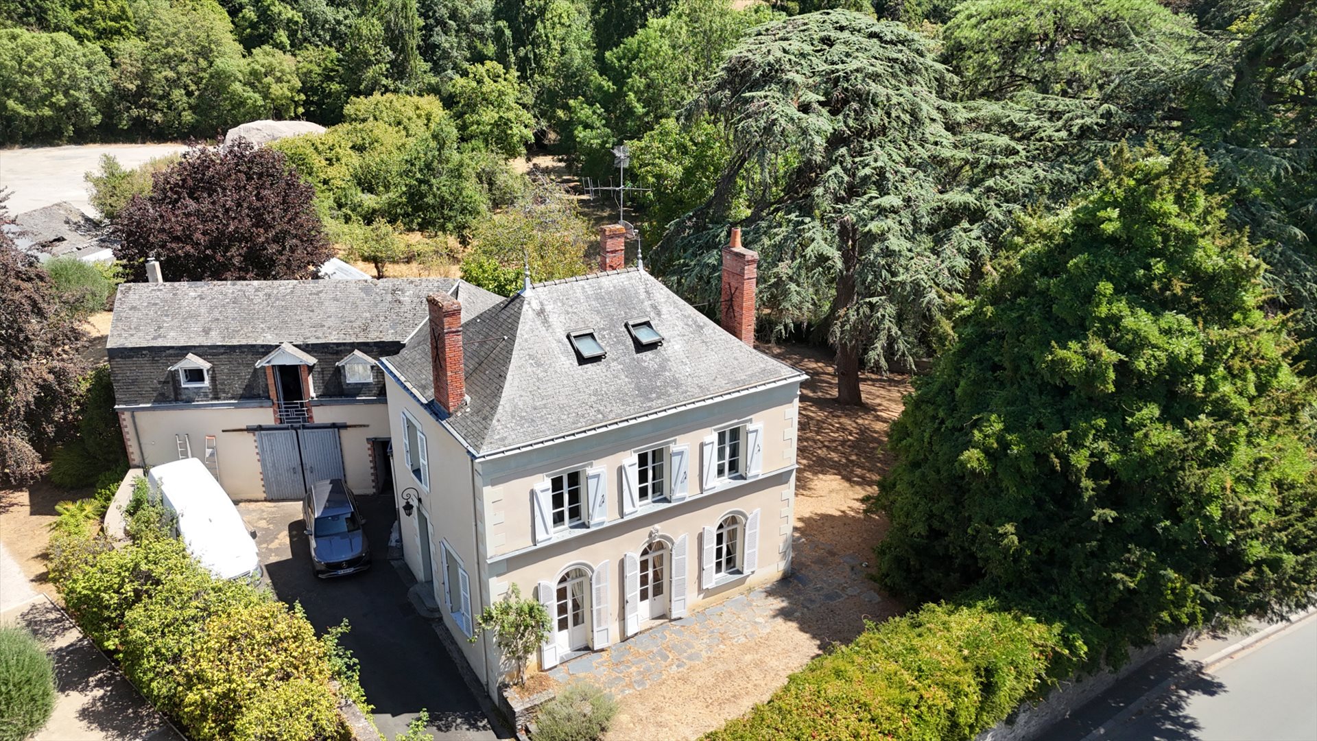 Maison à vendre, 214m², Segré-en-Anjou Bleu