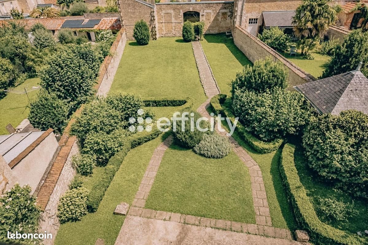 Maison à vendre, 255m², Fontenay-le-Comte