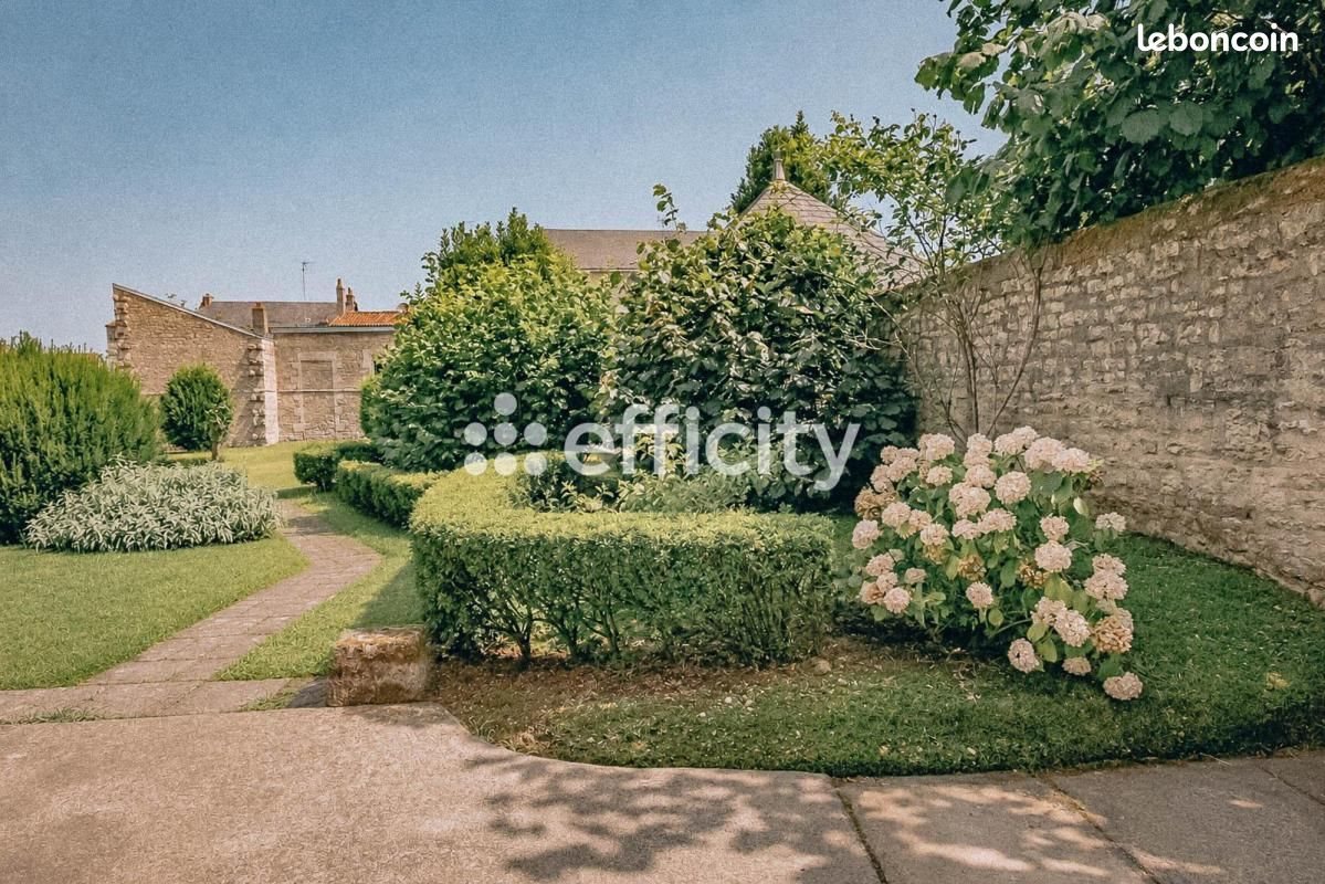 Maison à vendre, 255m², Fontenay-le-Comte