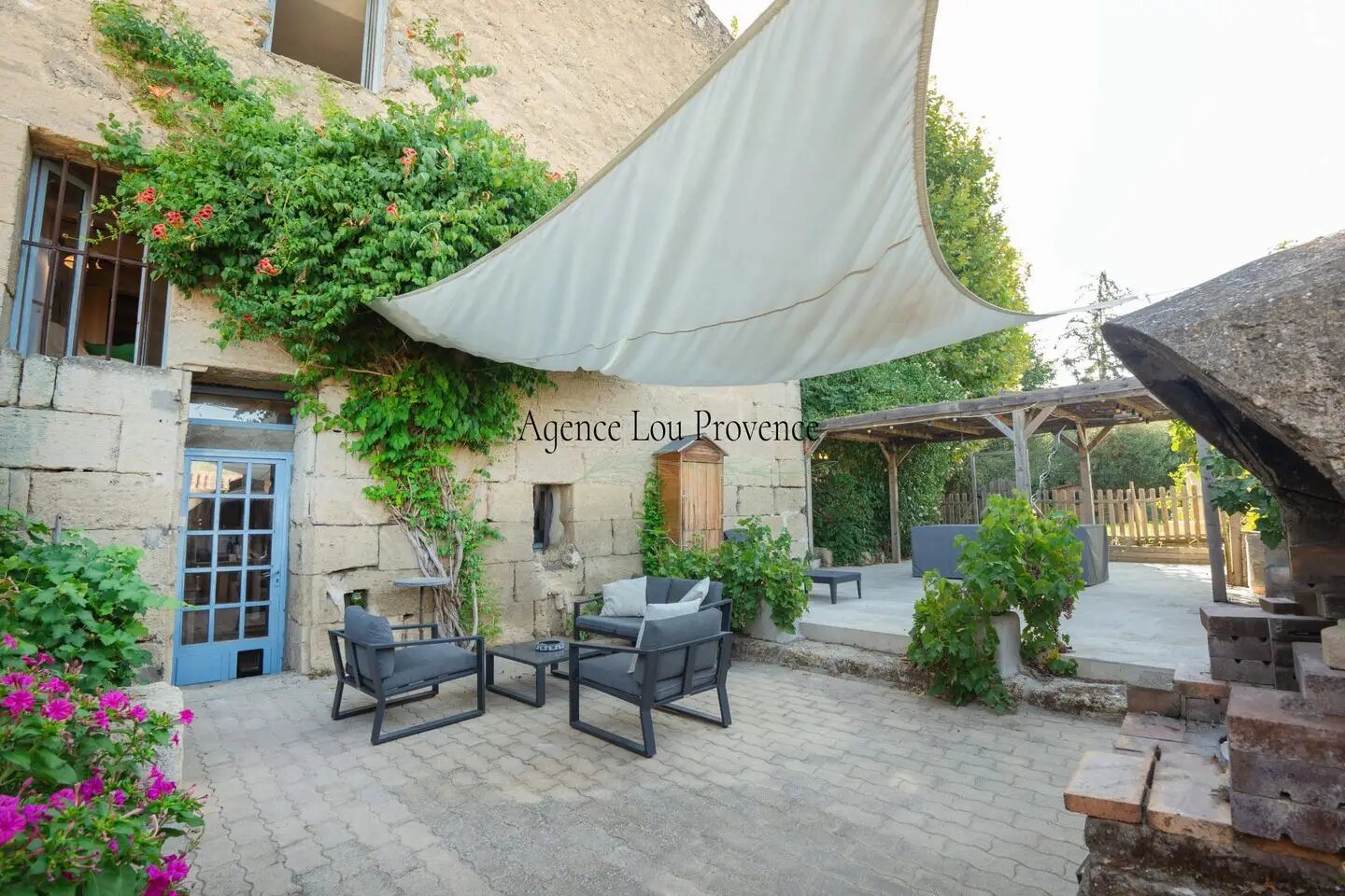 Maison à vendre, 276m², Cheval-Blanc