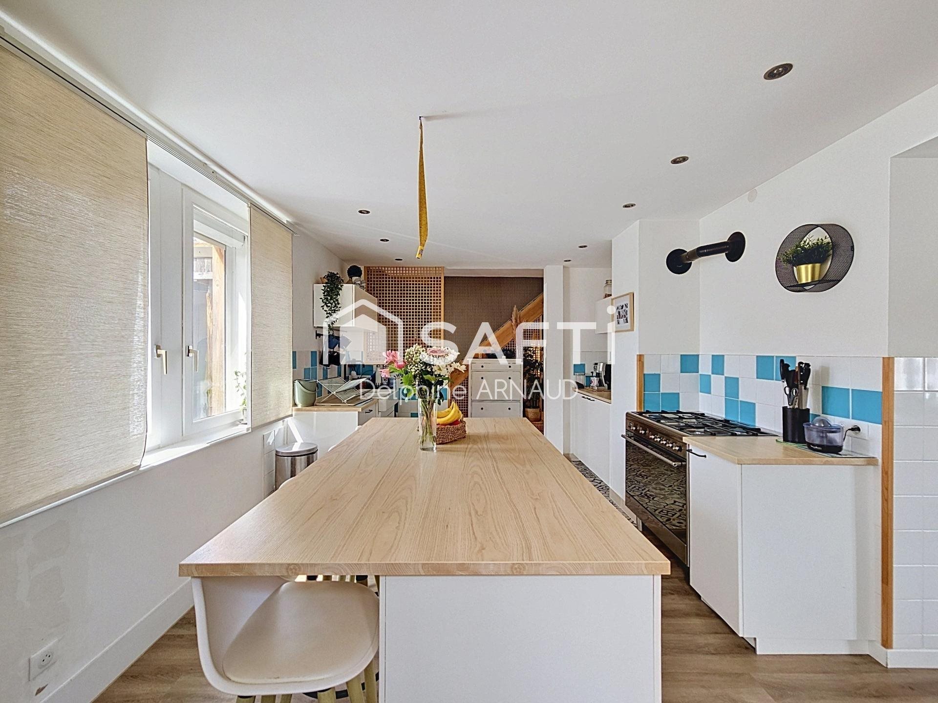 Maison à vendre, 111m², Maisonsgoutte