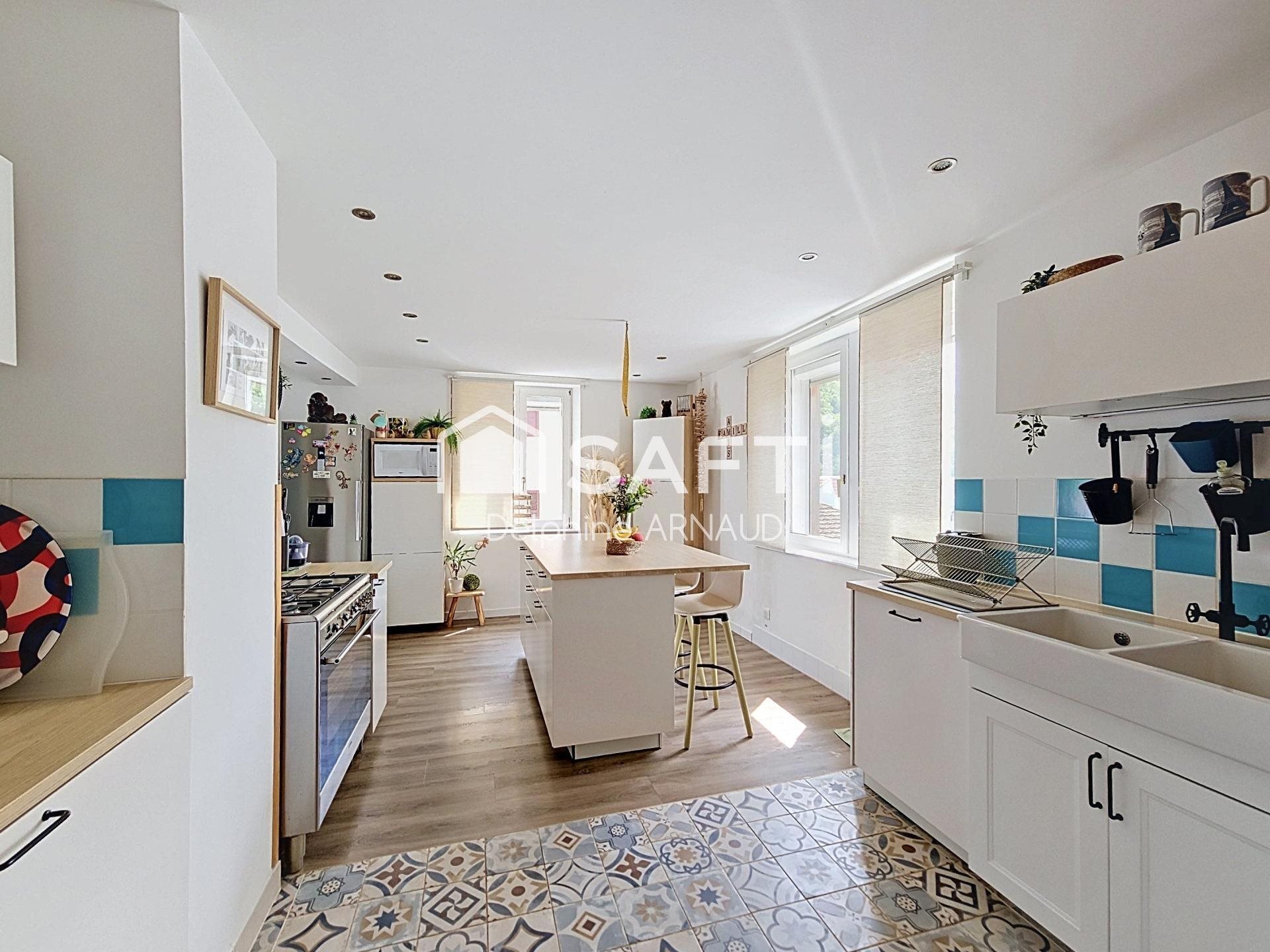 Maison à vendre, 111m², Maisonsgoutte