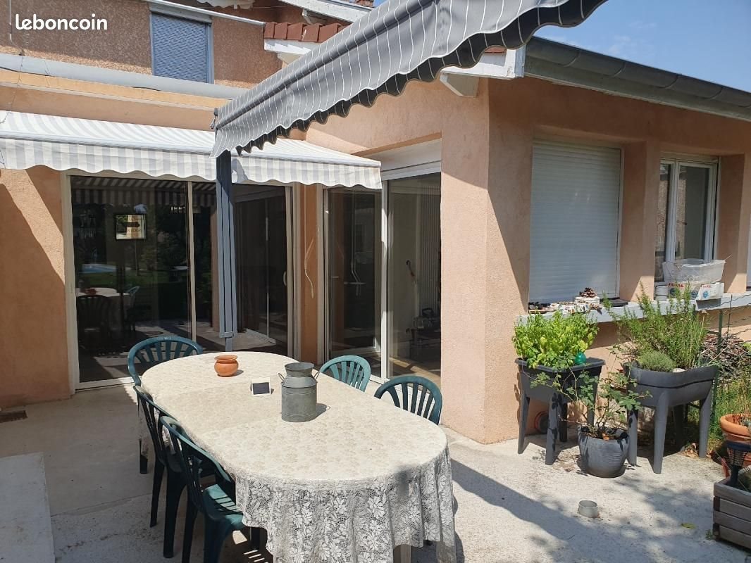 Maison à vendre, 150m², Pusignan