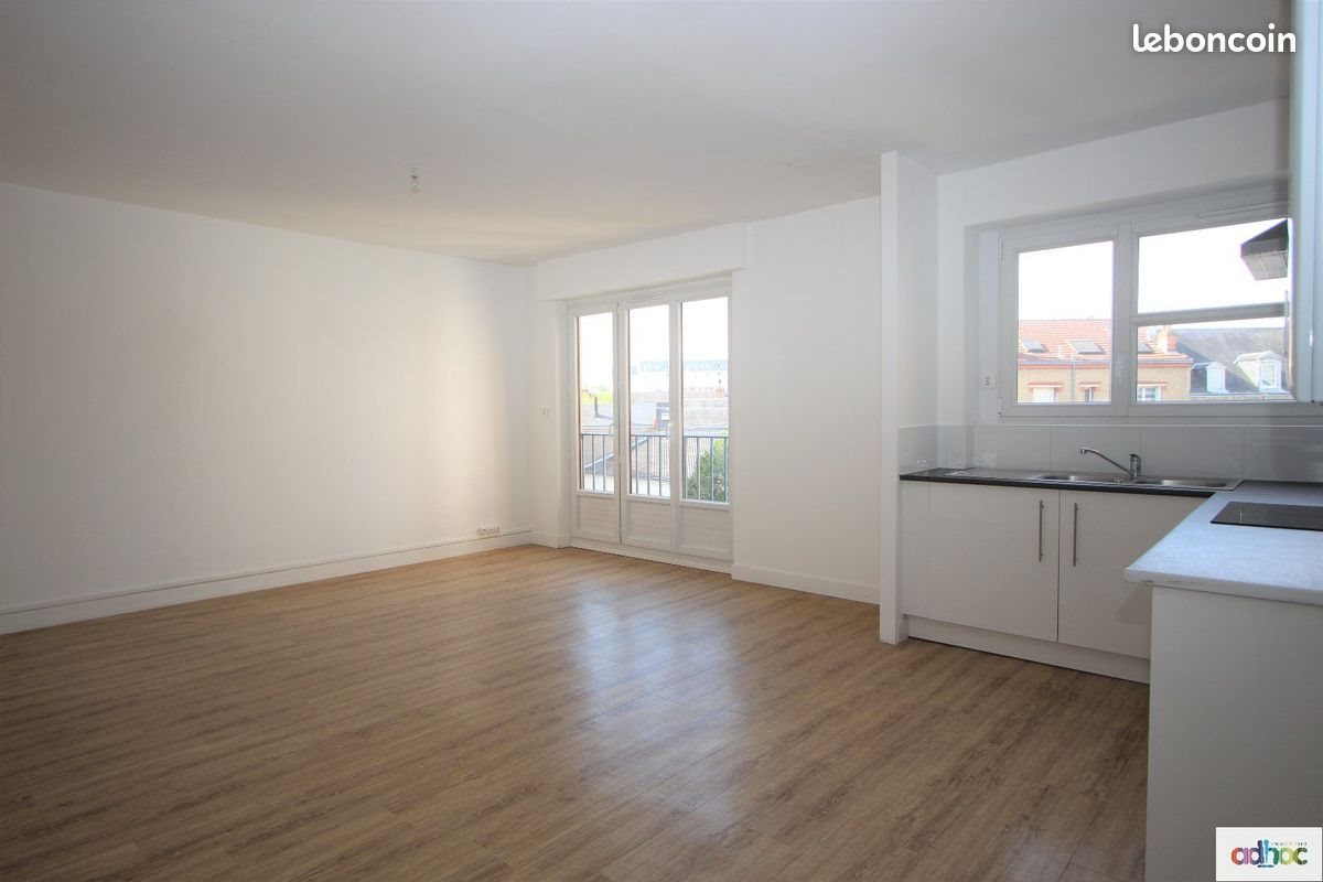 Appartement à louer, 66m², Orléans