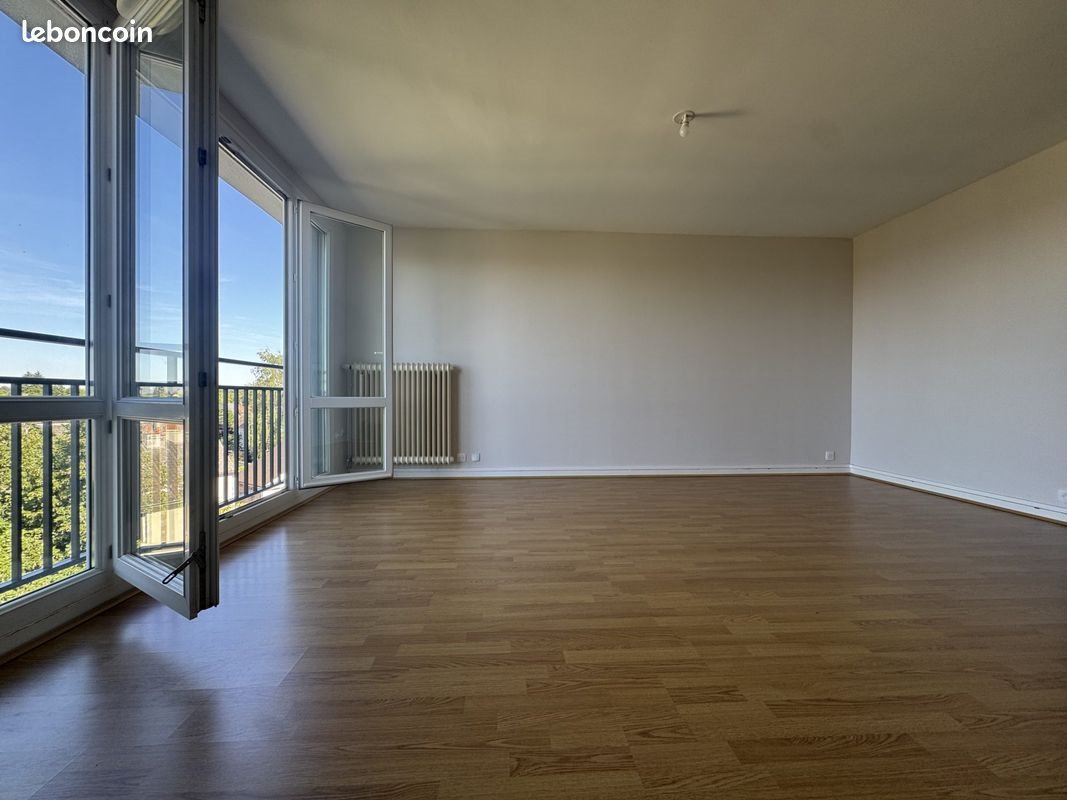 Appartement à louer, 79m², Olivet