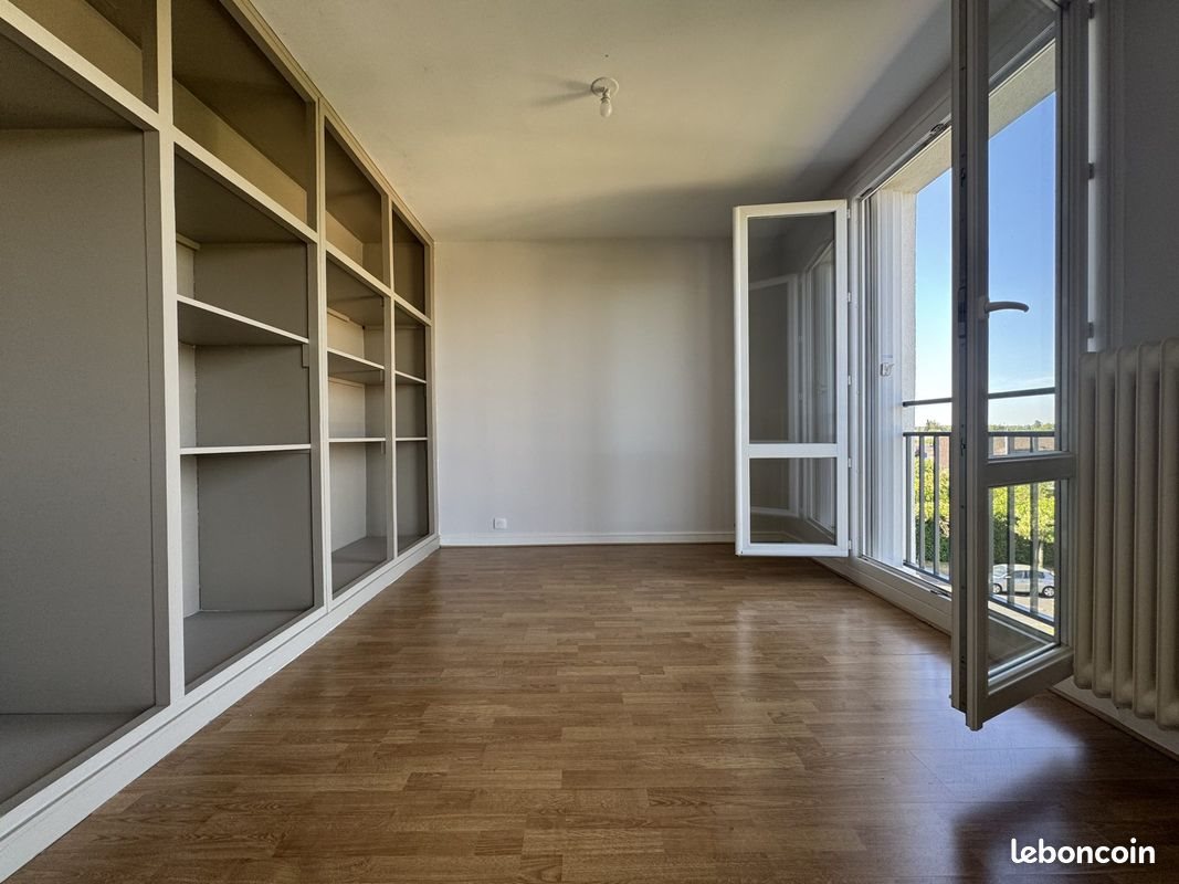 Appartement à louer, 79m², Olivet