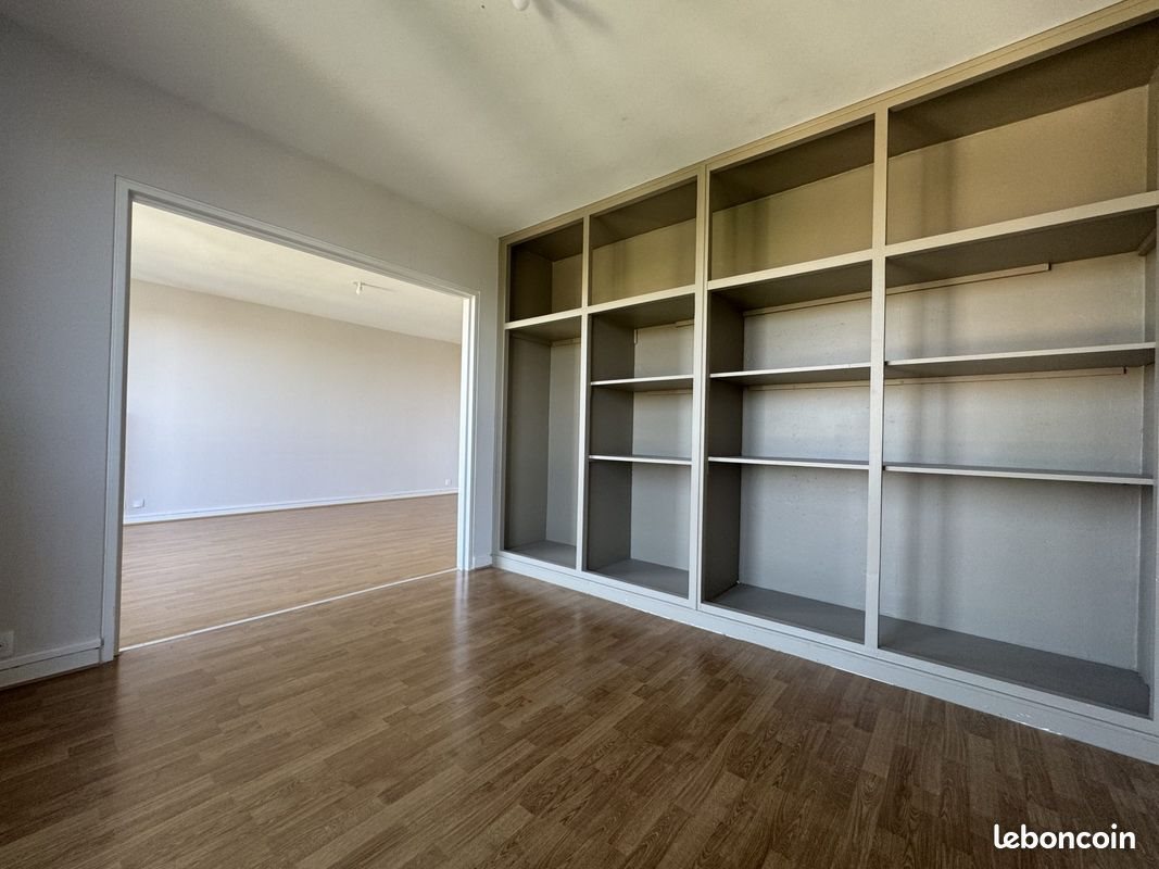 Appartement à louer, 79m², Olivet