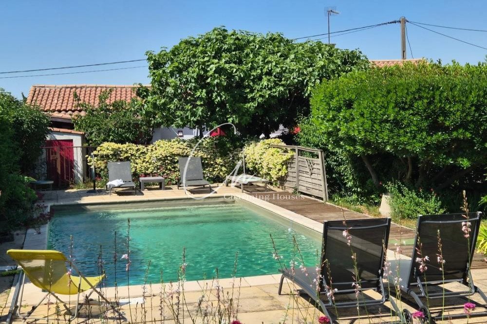 Maison à vendre, 225m², Saint-Rémy-de-Provence