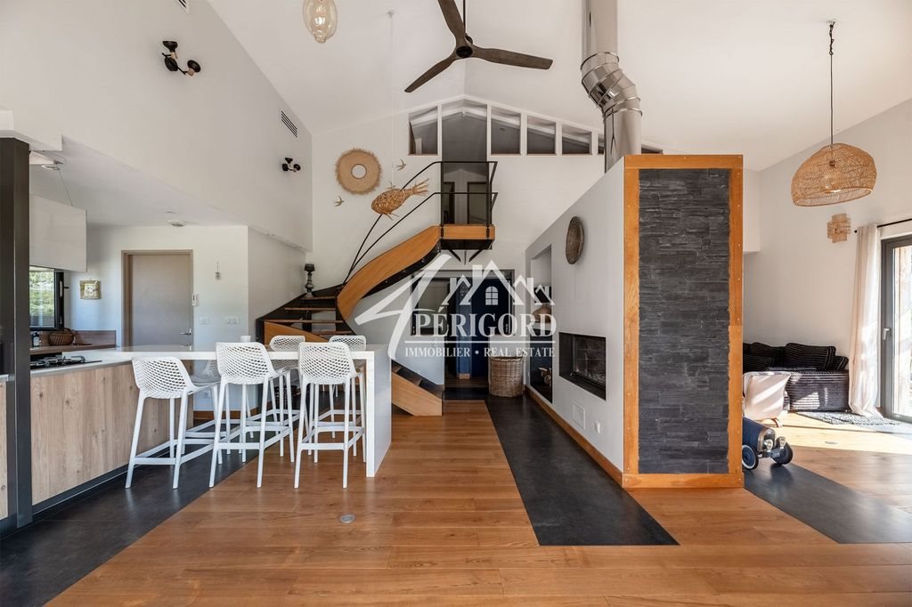 Maison à vendre, 160m², Lalinde