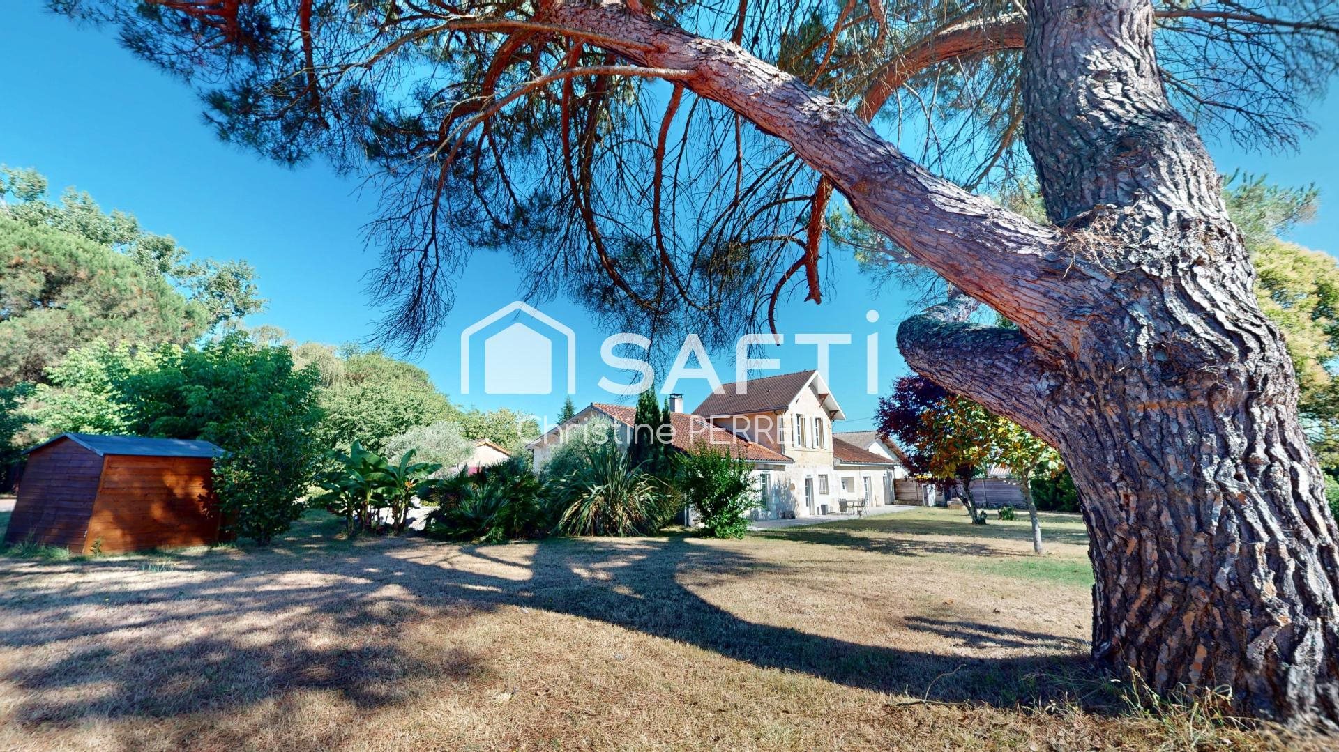 Maison à vendre, 245m², Saint-Loubès