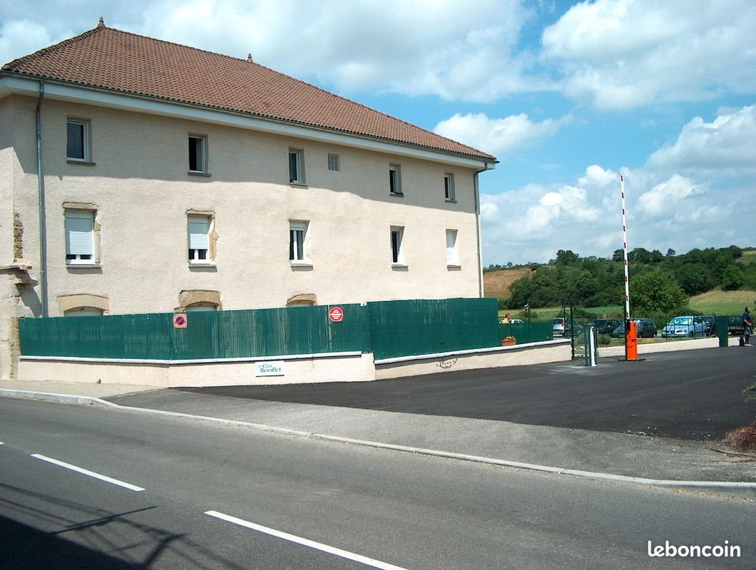 Appartement à louer, 58m², Artas