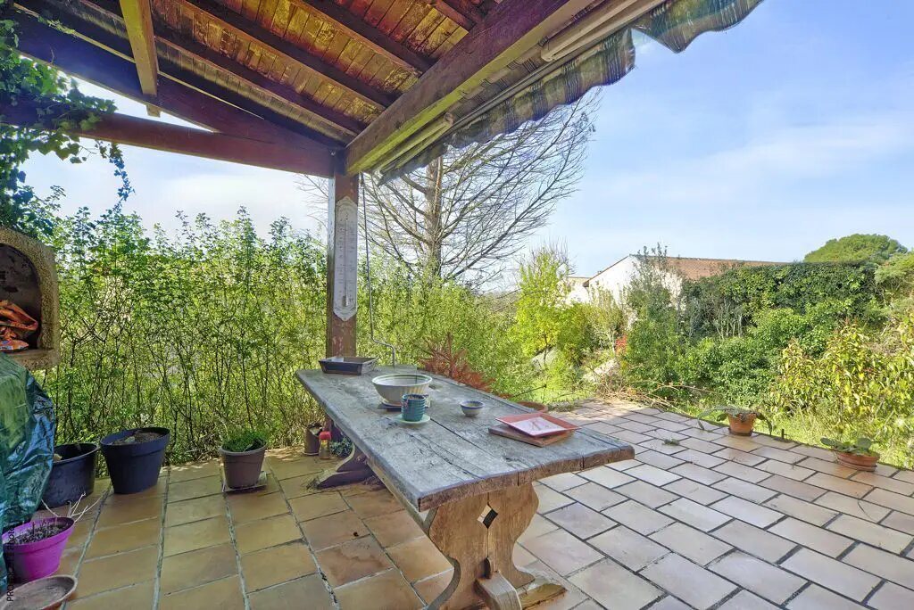 Maison à vendre, 220m², Pechbonnieu