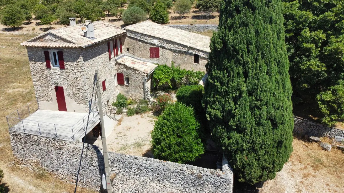 Maison à vendre, 120m², Saint-Saturnin-lès-Apt