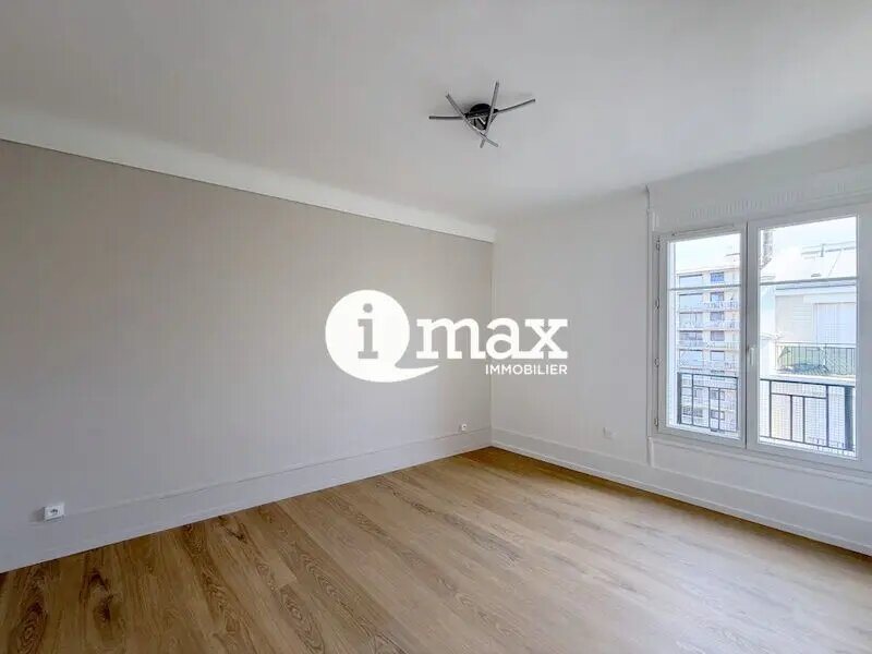 Appartement à louer, 24m², Courbevoie