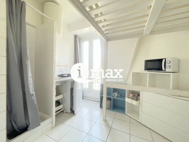 Appartement à louer, 8m², Paris 17ème
