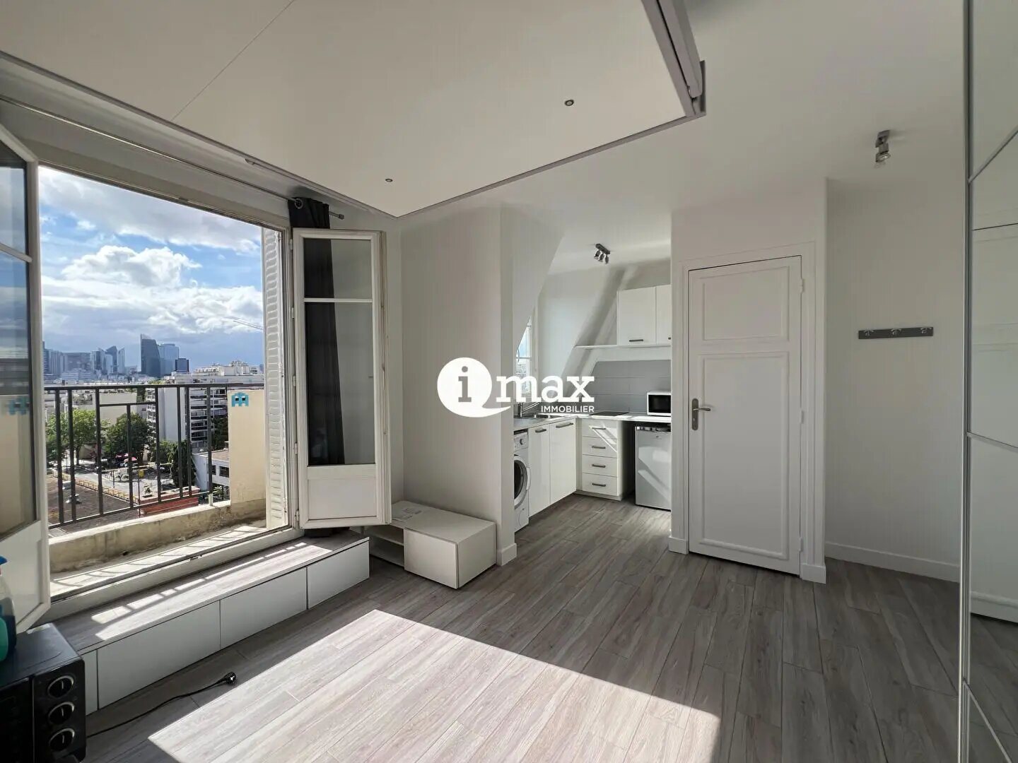 Appartement à louer, 18m², Courbevoie