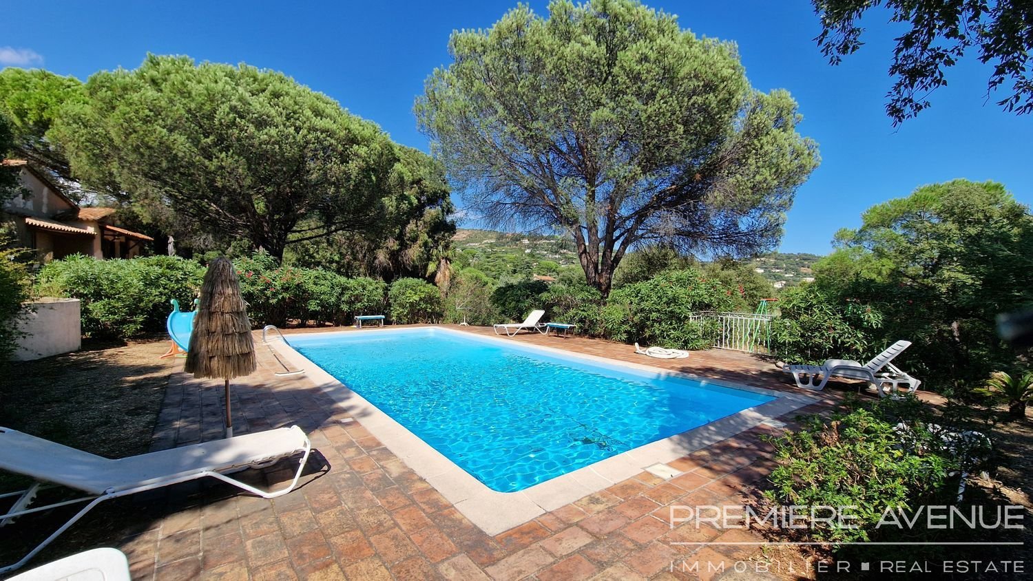 Maison à vendre, 150m², Grimaud