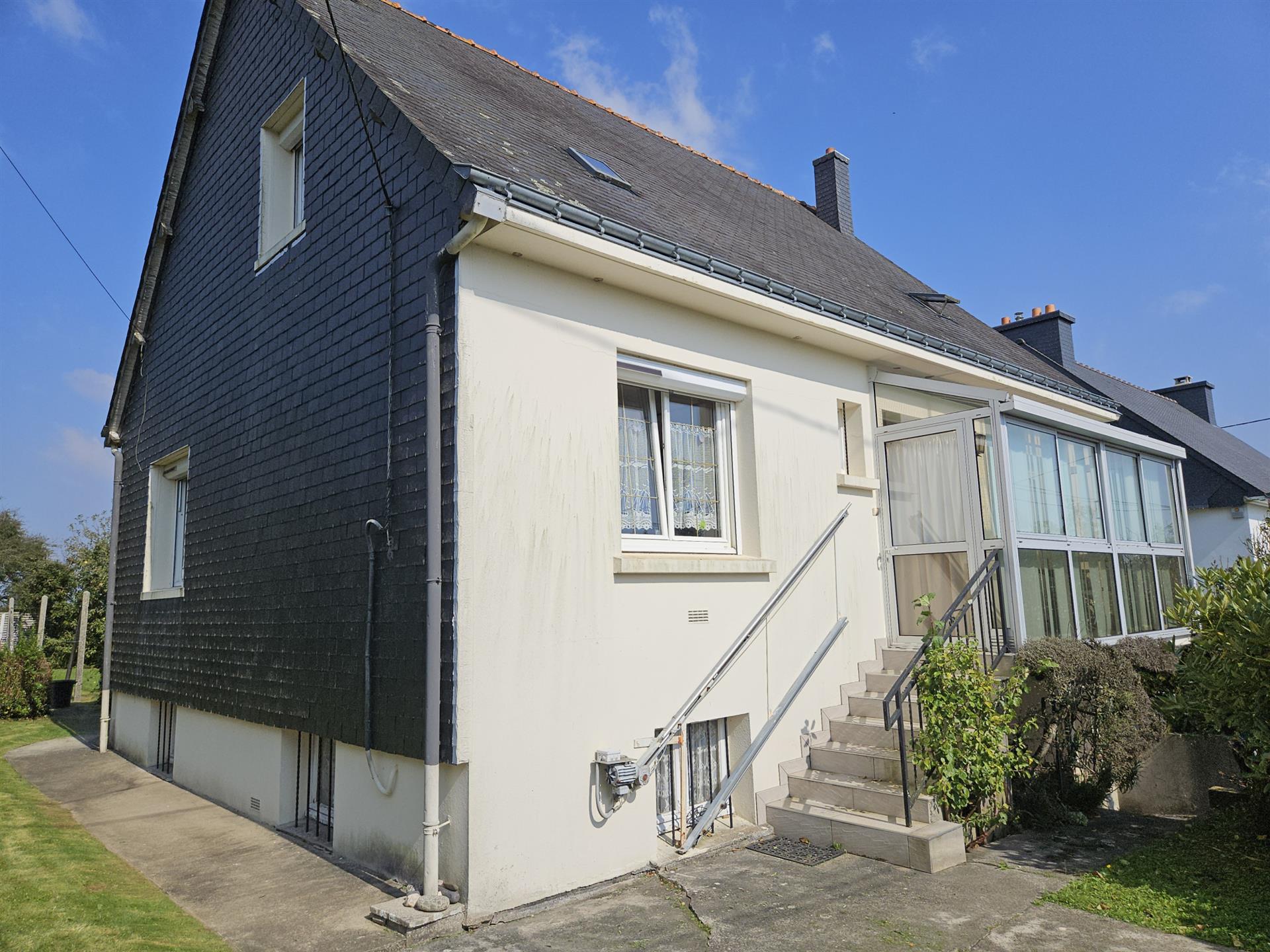 Maison à vendre, 107m², Gouarec