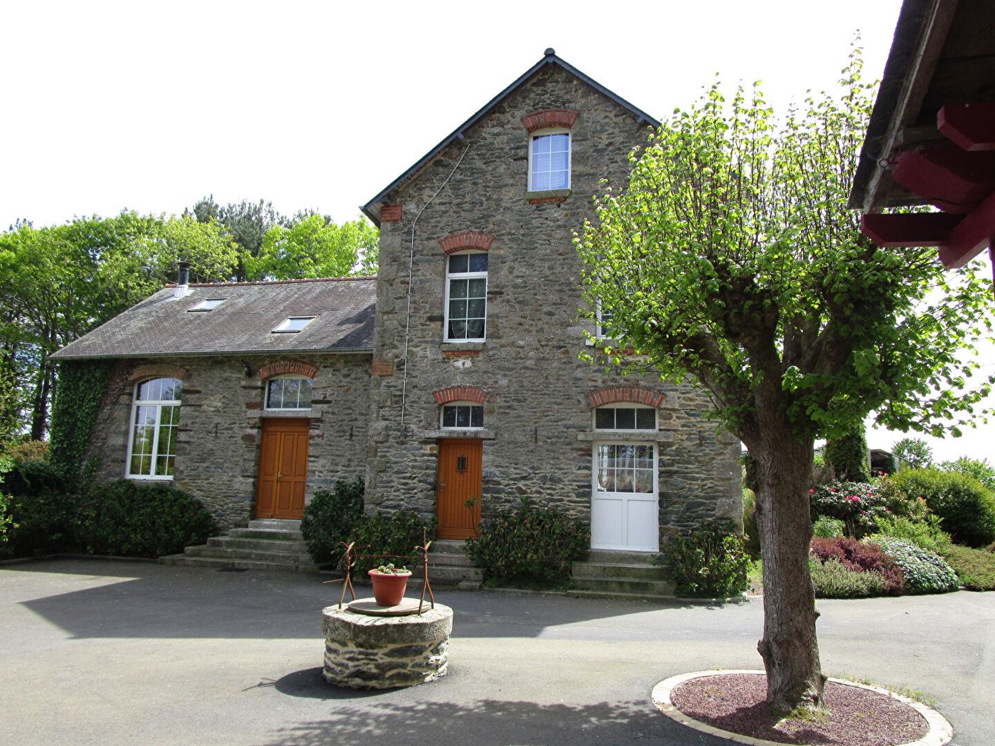 Maison à vendre, 174m², Cléguérec