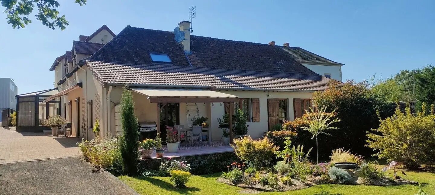 Maison à vendre, 220m², Charolles