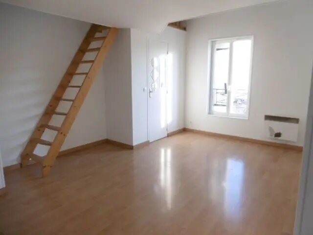 Appartement à louer, 31m², Mortefontaine