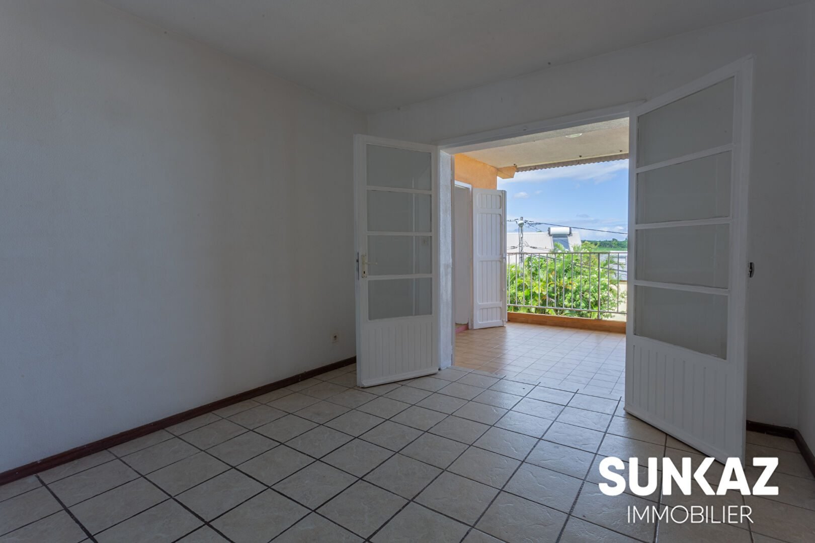 Appartement à louer, 68m², Saint-Pierre