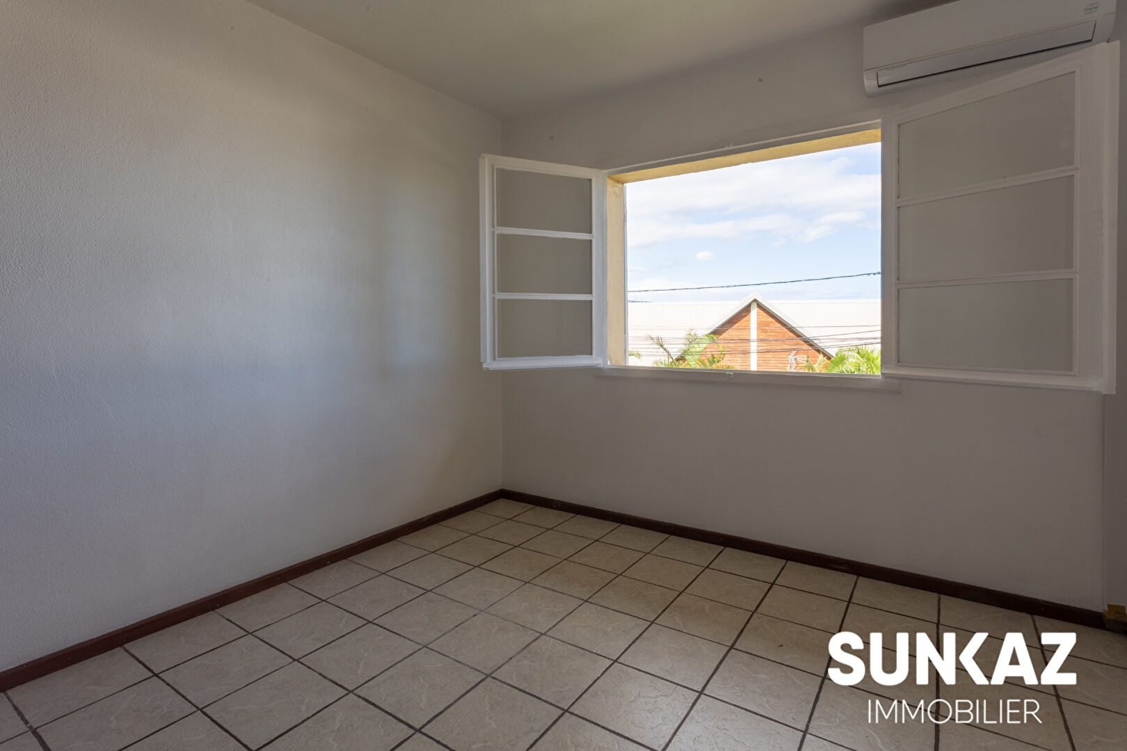 Appartement à louer, 68m², Saint-Pierre