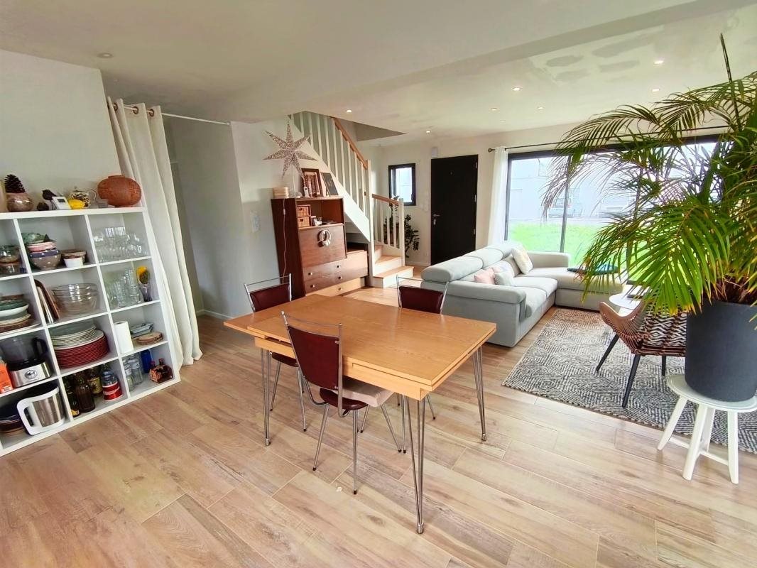 Maison à vendre, 112m², Locoal-Mendon