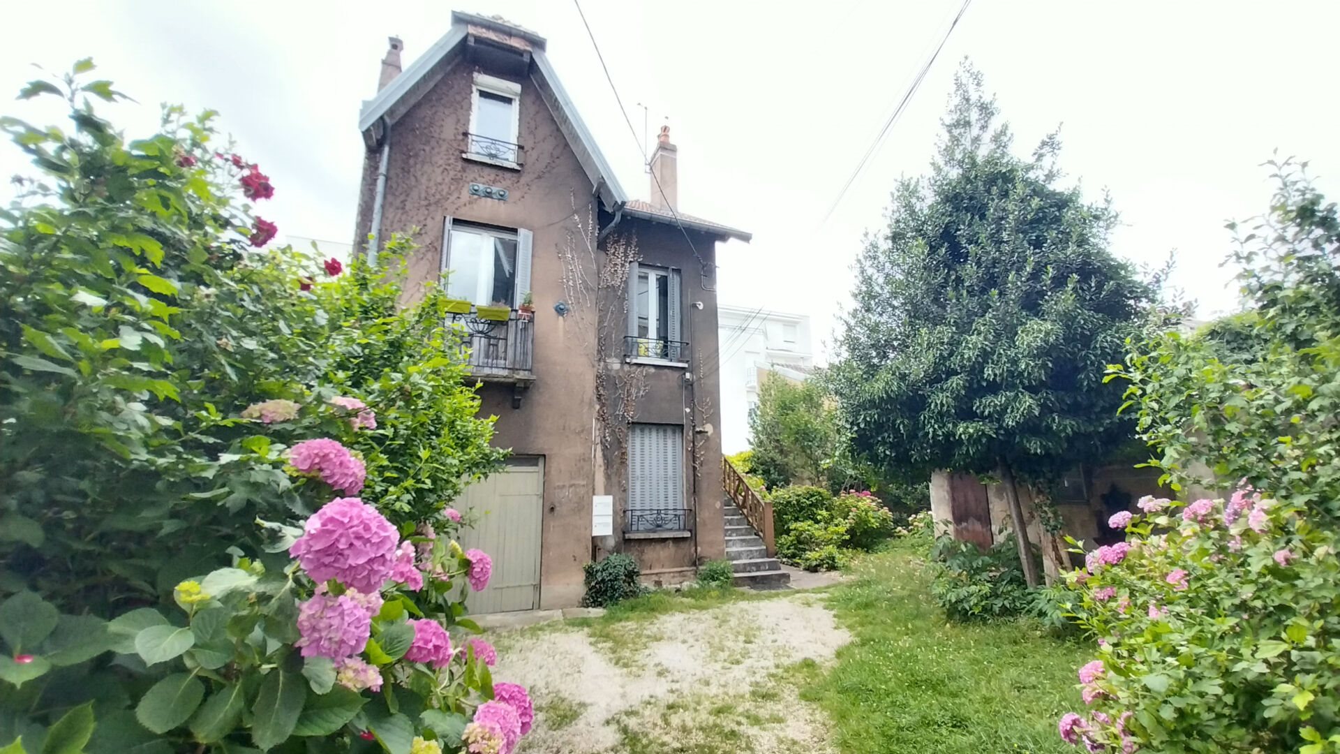 Maison à vendre, 325m², Besançon