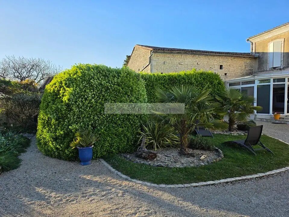 Maison à vendre, 294m², Rouillac
