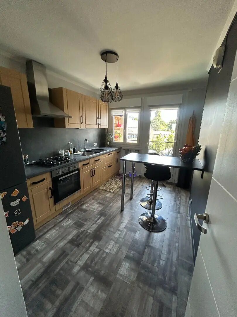 Appartement à vendre, 73m², Laval