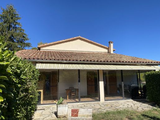 Maison 7 pièces 156 m² · à Le Vigan · 156 m² · 275 000 €