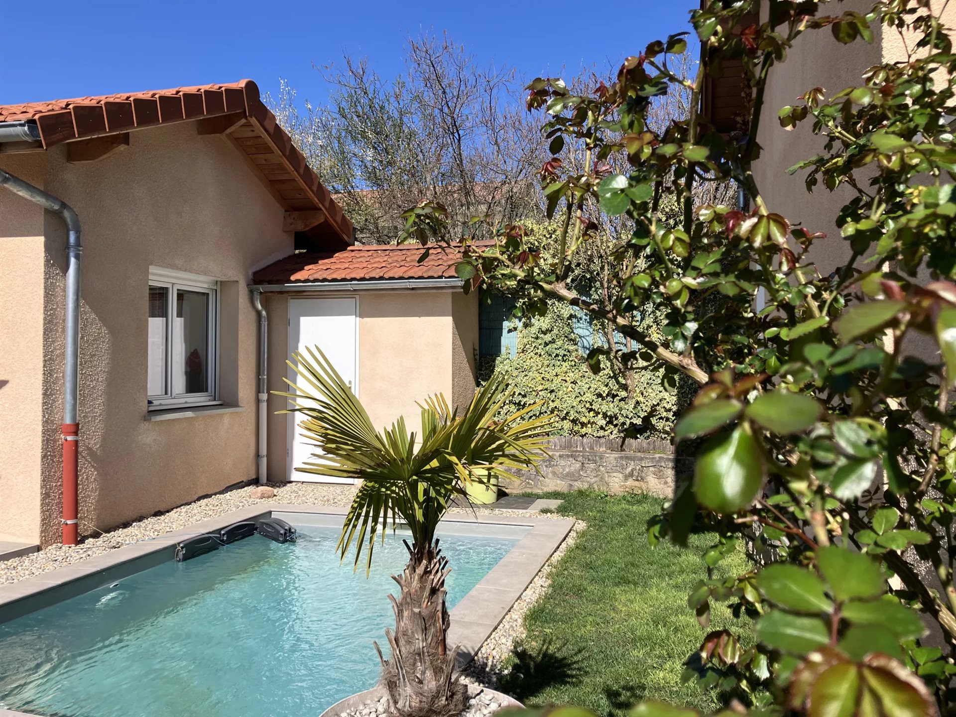 Maison à vendre, 102m², Saint-Genis-les-Ollières
