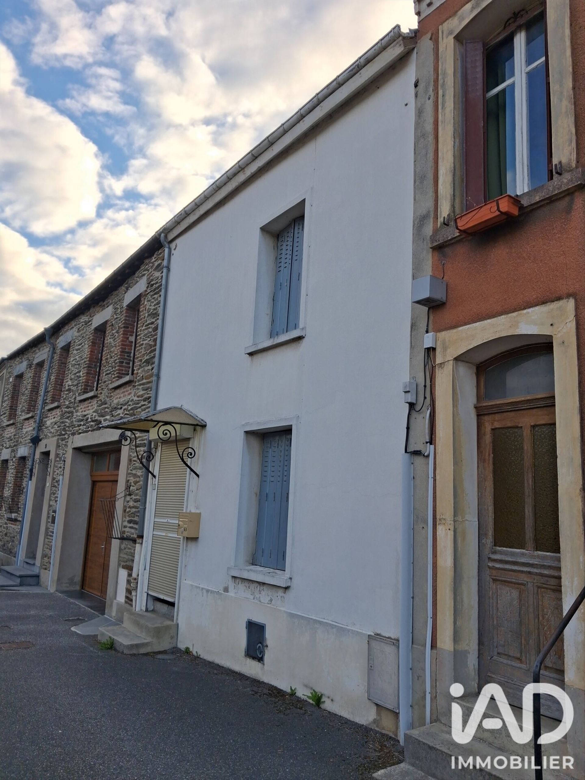 Maison à vendre, 81m², Fumay