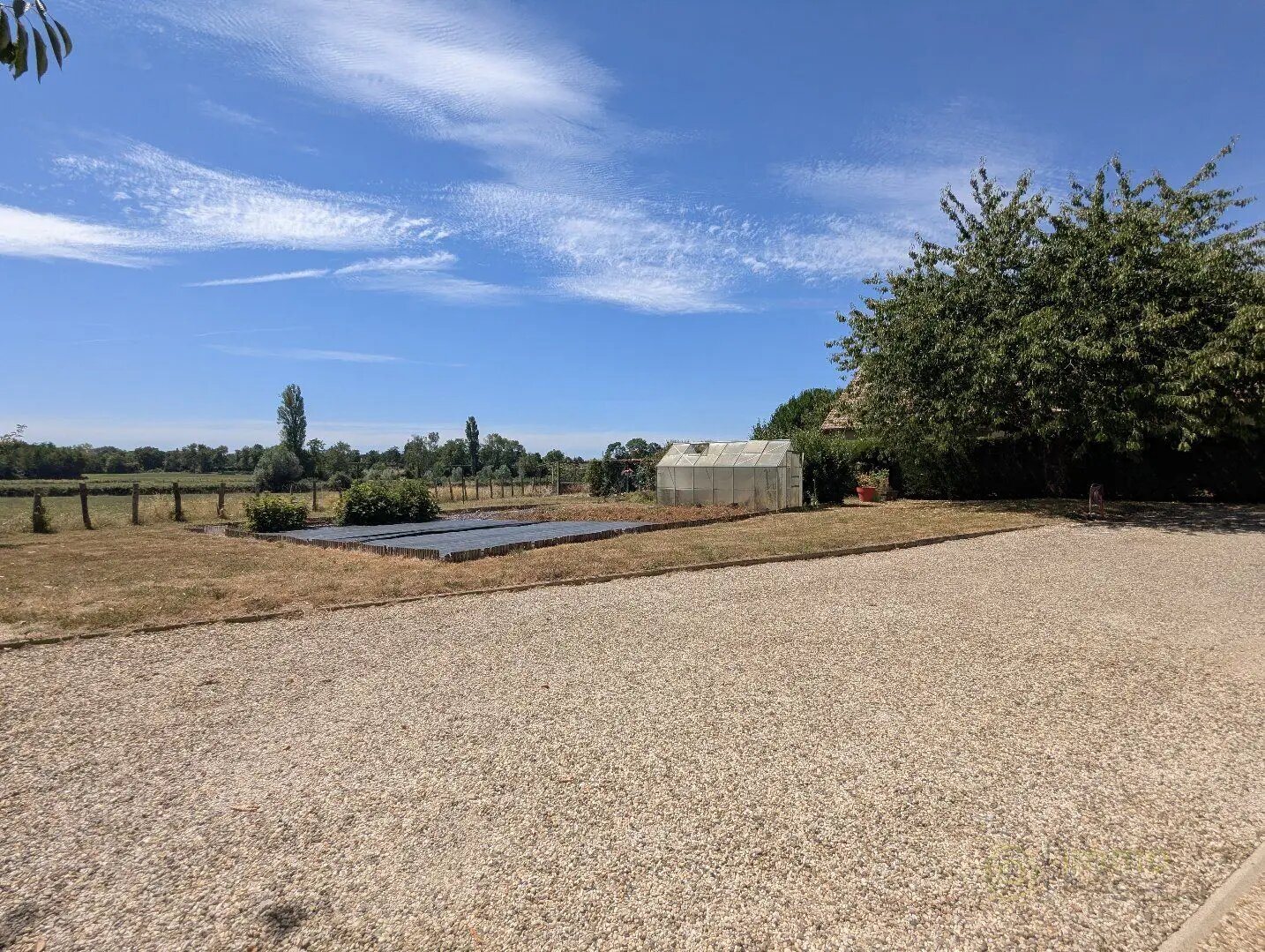 Maison à vendre, 92m², Mervans