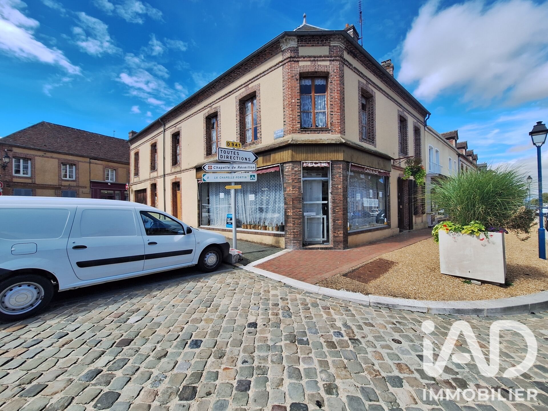 Maison à vendre, 240m², La Ferté-Vidame