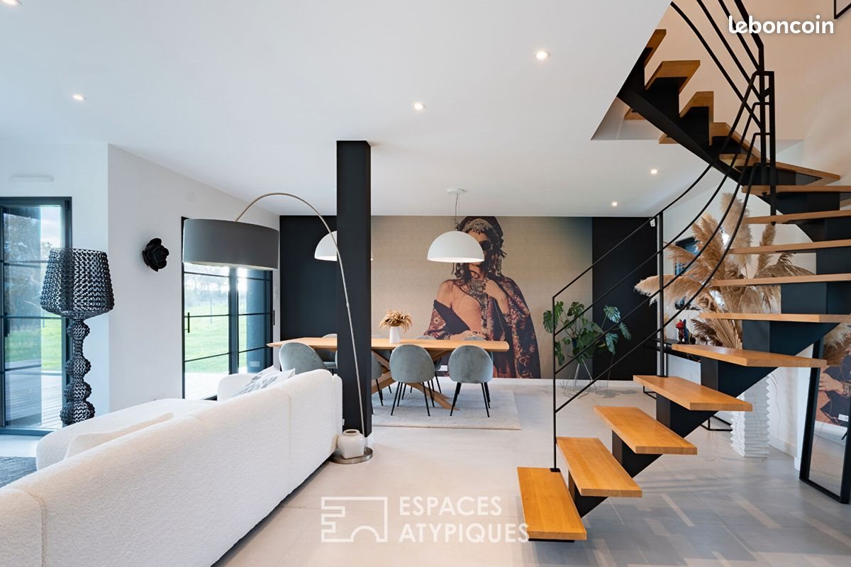 Maison à vendre, 188m², Plomodiern